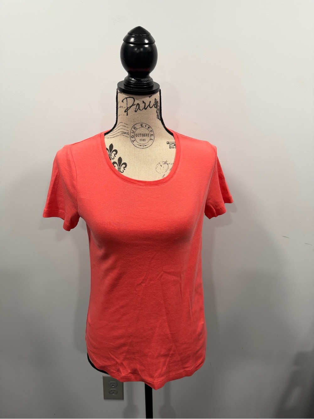 Chico's Coral Scoop Neck Short Sleeve Tee